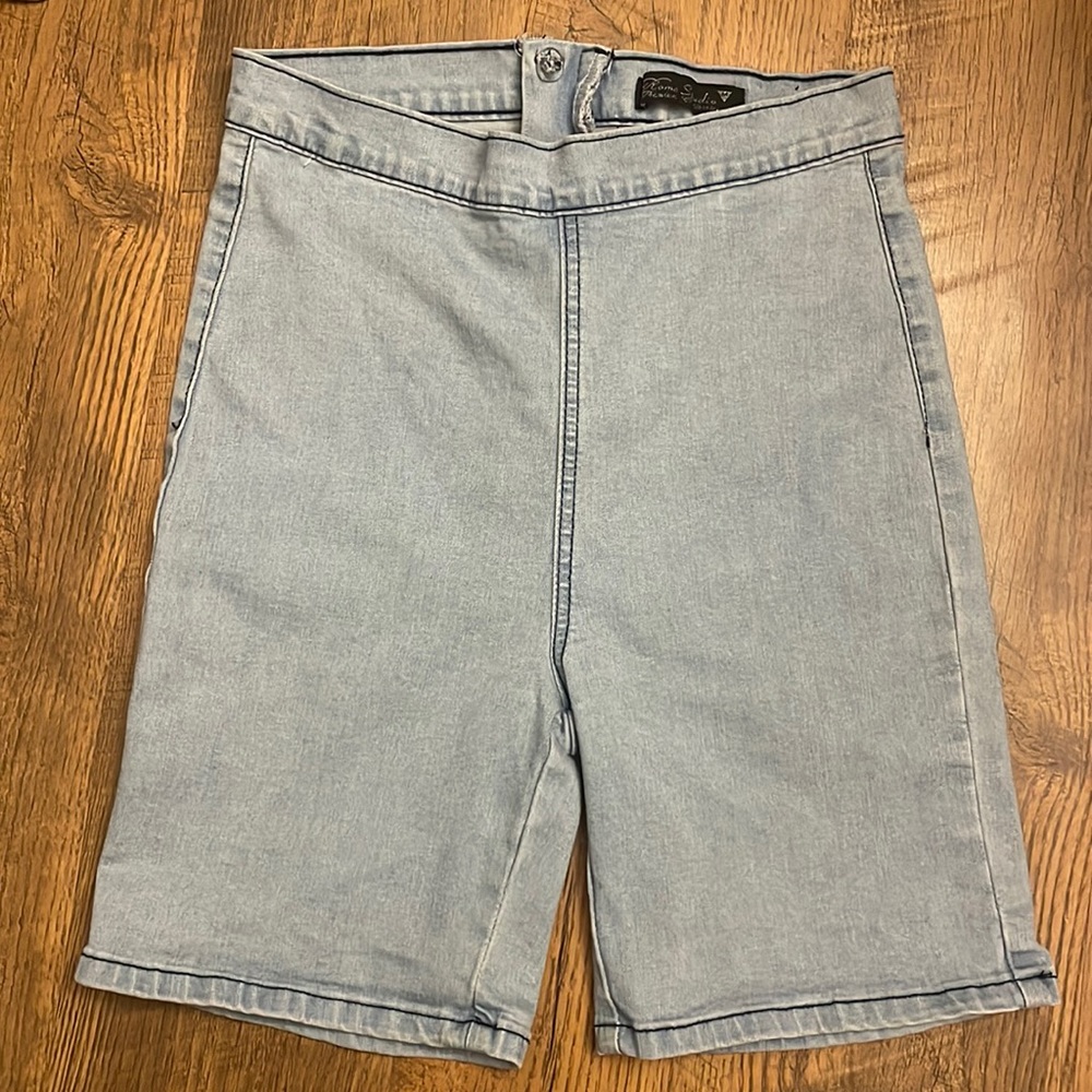 Roma Studio Vintage High Waist Blue Jean Shorts